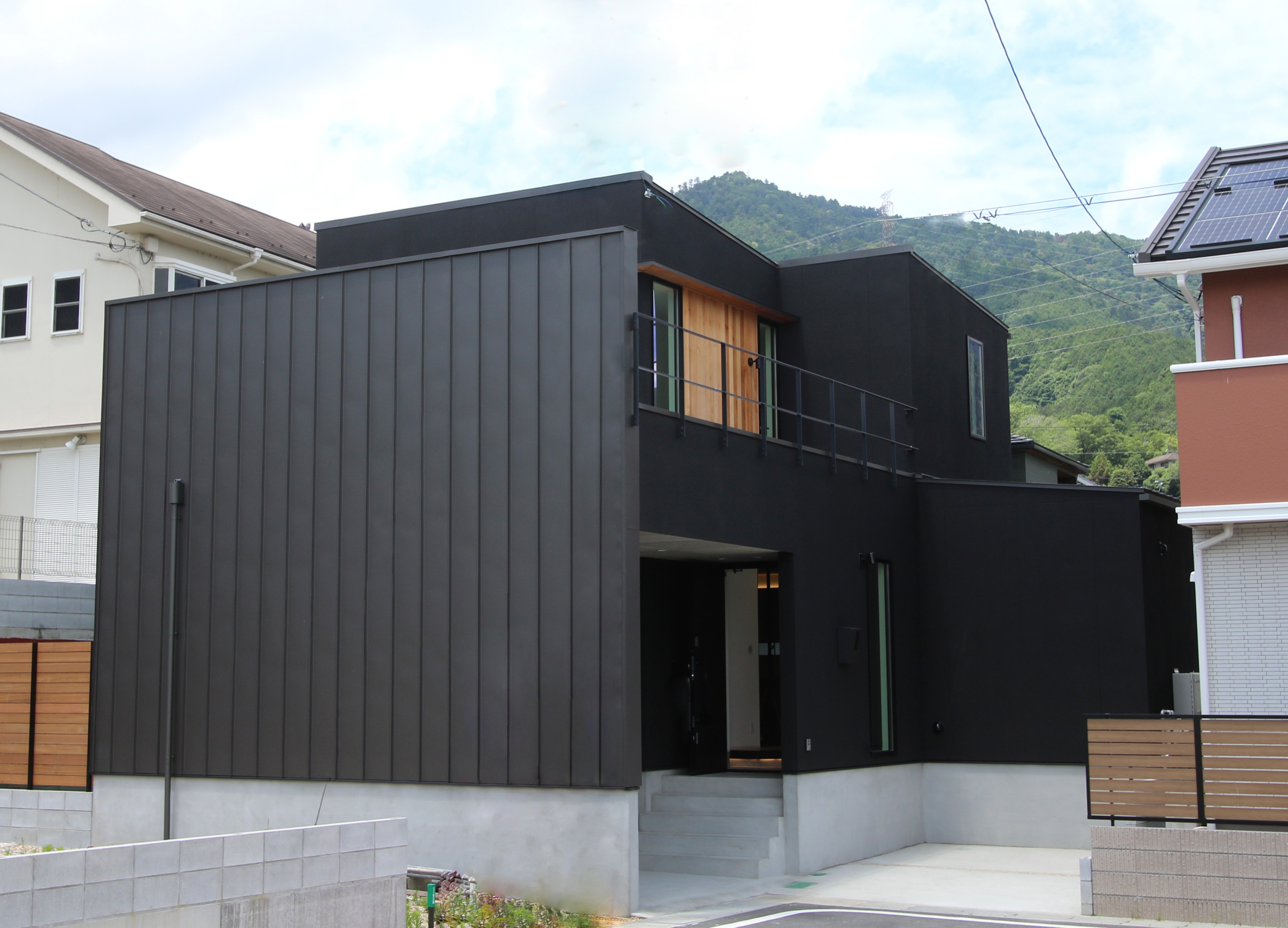 インナーガレージのある家