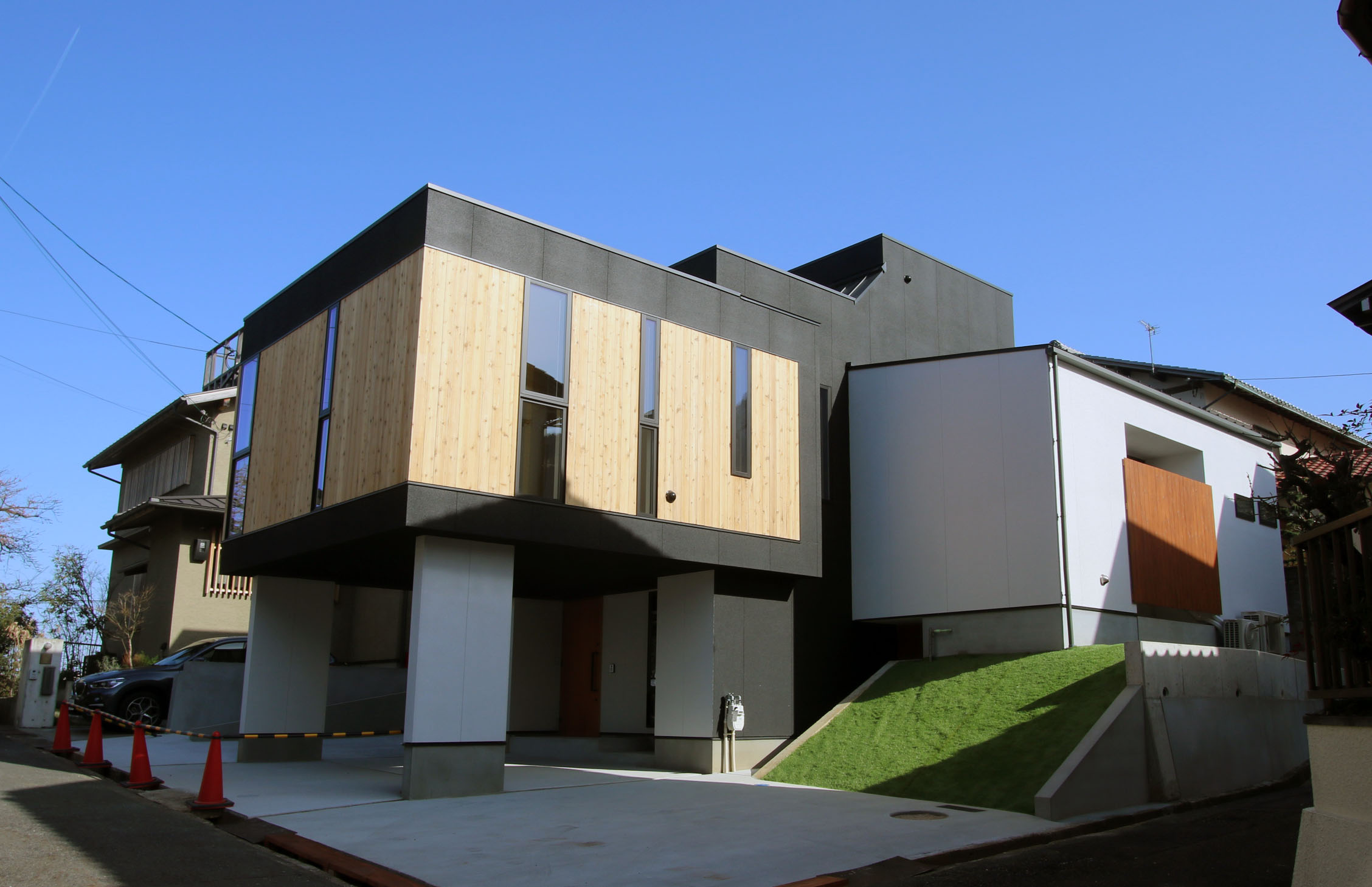 スキップする家