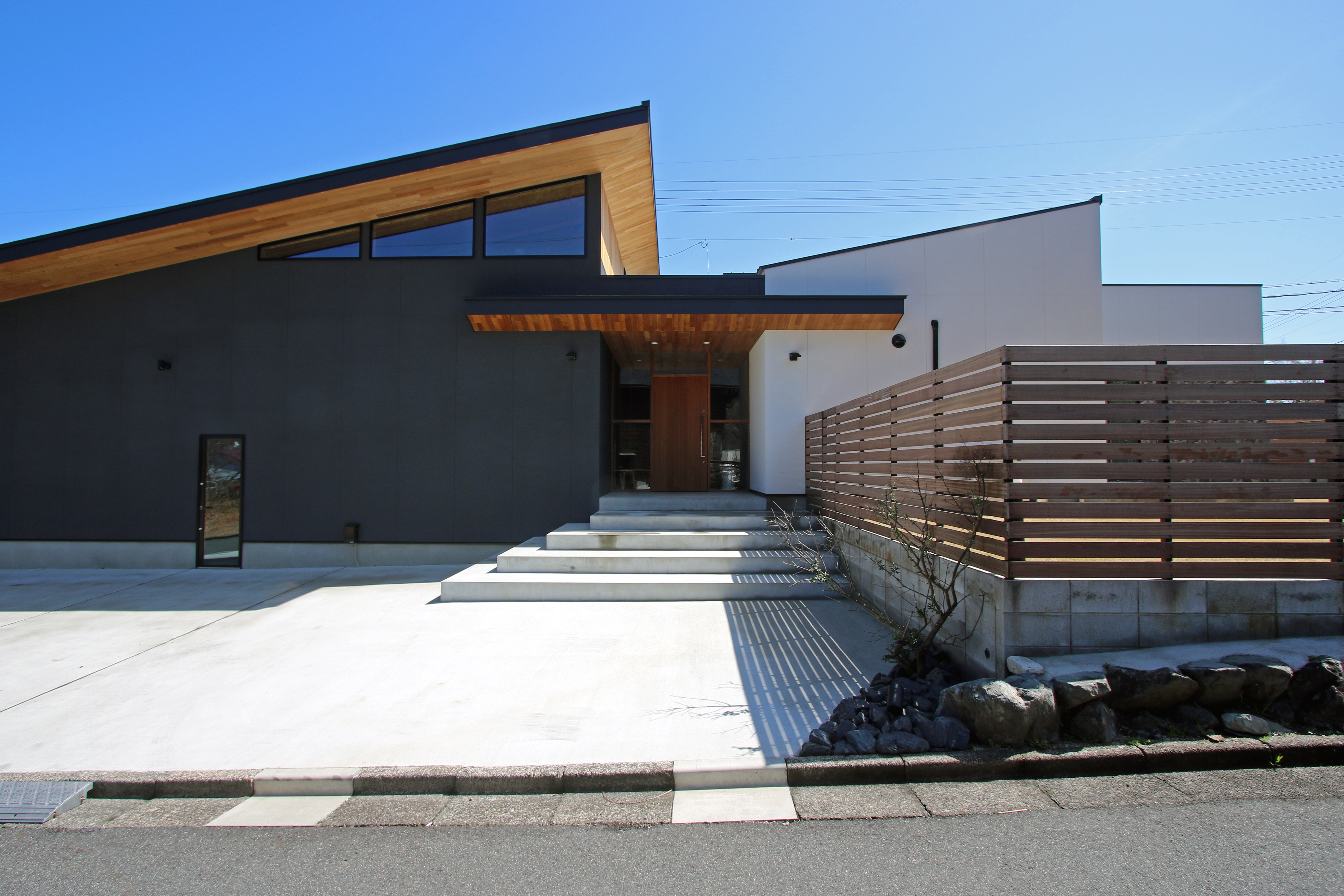 びわ湖モダンリゾートの家