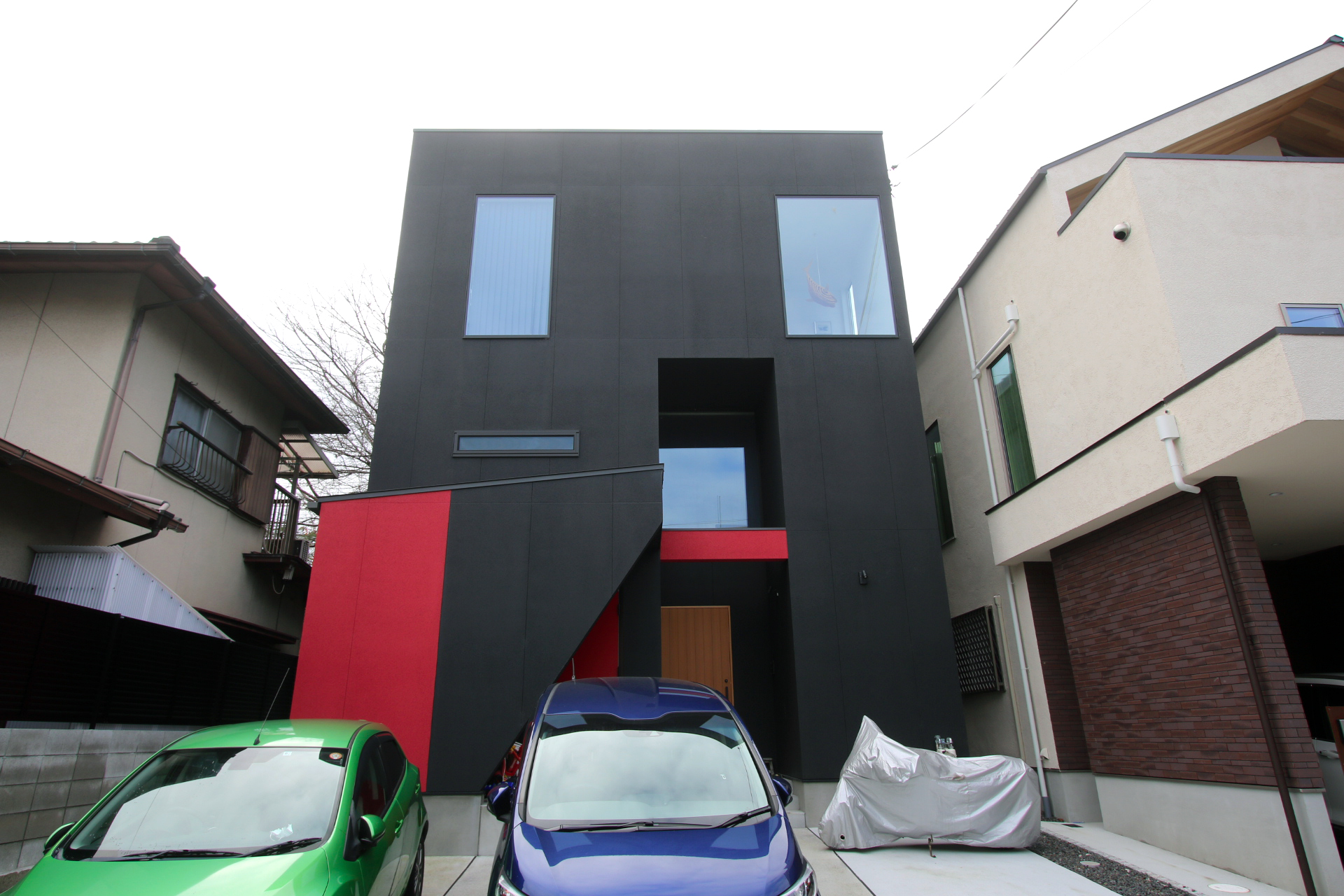 赤い彗星シャー専用の家（ガンダムです！笑）